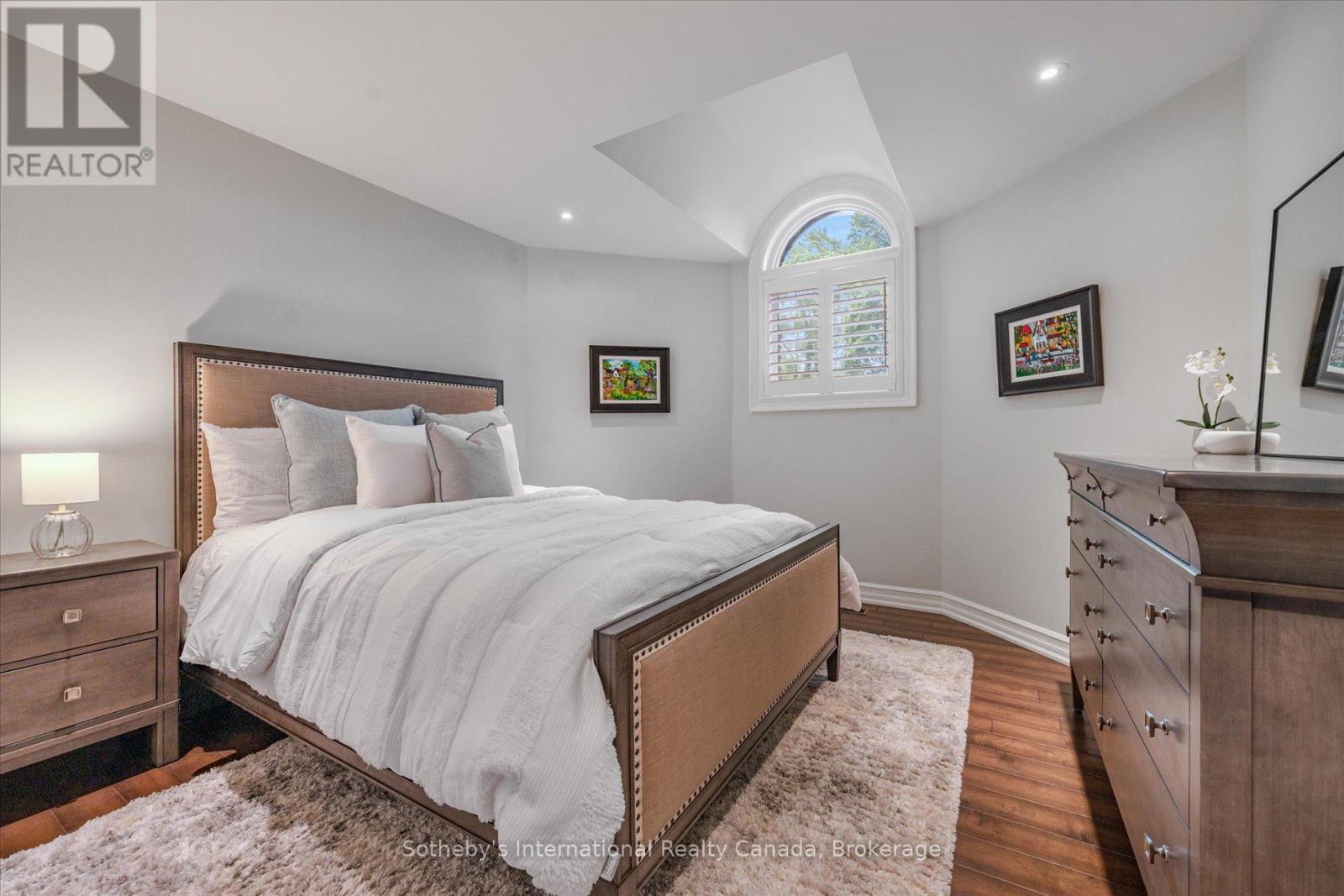 4169 Lakeshore Road, Burlington, Ontario  L7L 1A5 - Photo 27 - W12399072