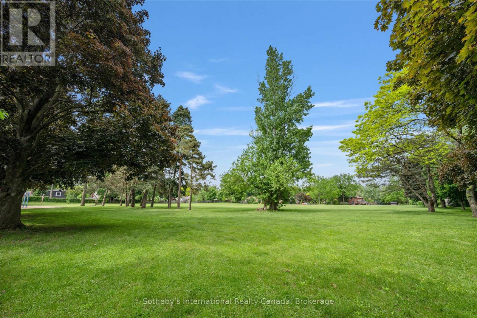 4169 Lakeshore Road, Burlington, Ontario  L7L 1A5 - Photo 46 - W12399072