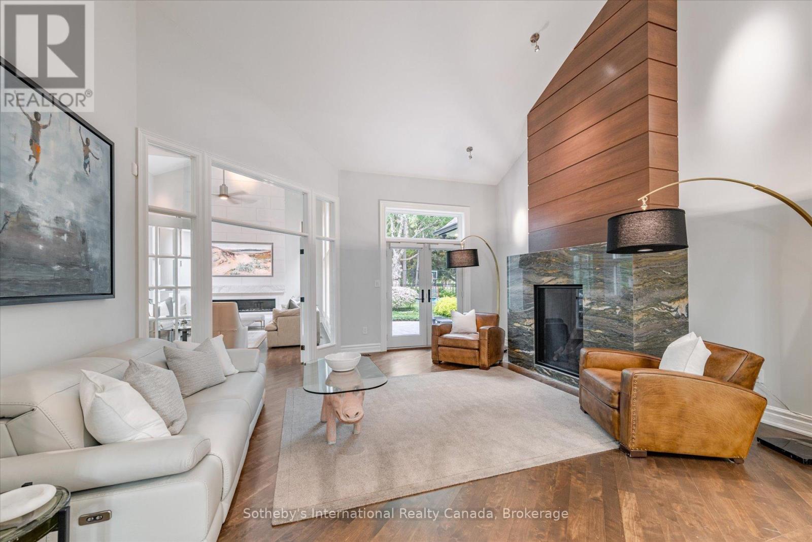 4169 Lakeshore Road, Burlington, Ontario  L7L 1A5 - Photo 7 - W12399072
