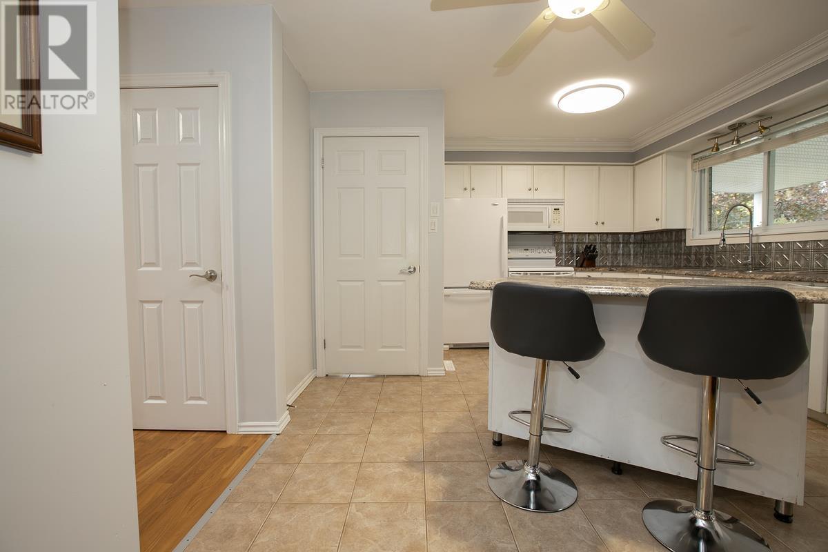260 Shannon Rd, Sault Ste. Marie, Ontario  P6A 4K4 - Photo 12 - SM252902