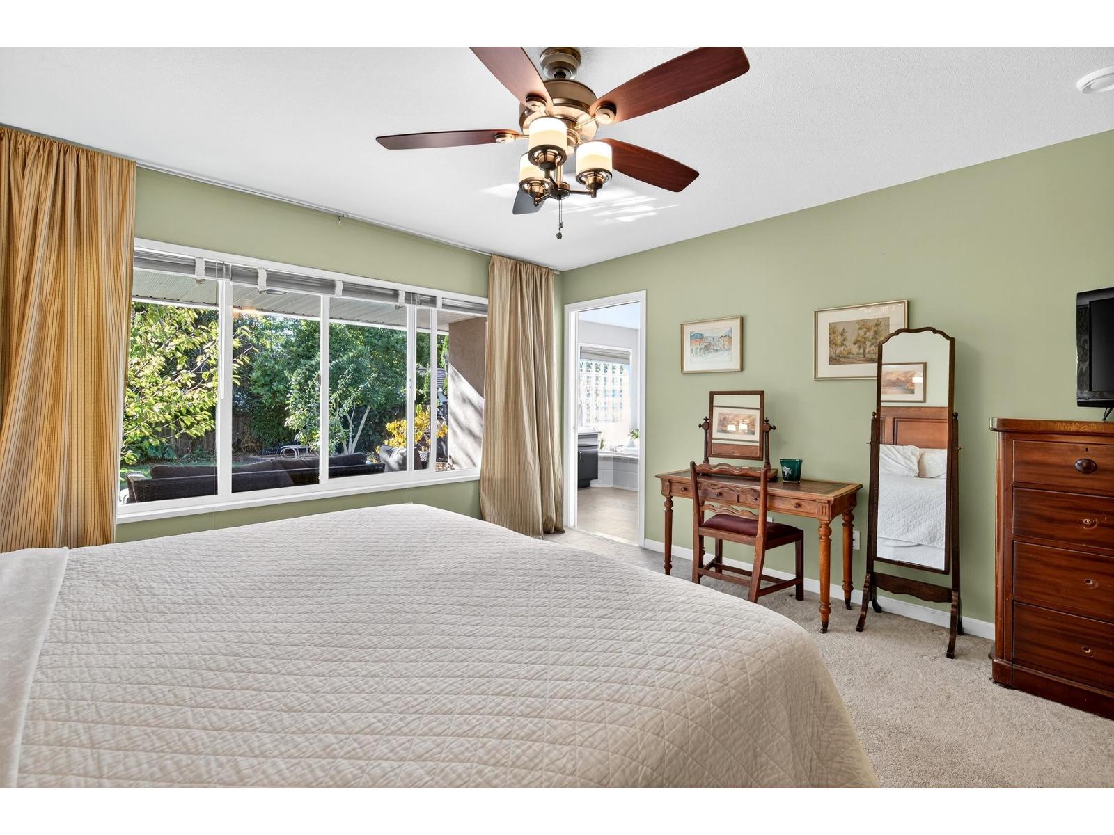 27012 25 Avenue, Langley, British Columbia  V4W 3W5 - Photo 17 - R3057514