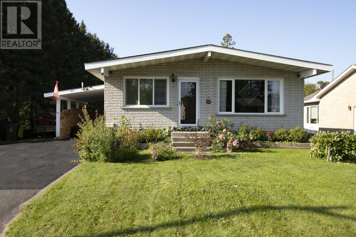 49 Boundary Rd, Sault Ste. Marie, Ontario  P6A 5B7 - Photo 2 - SM252951