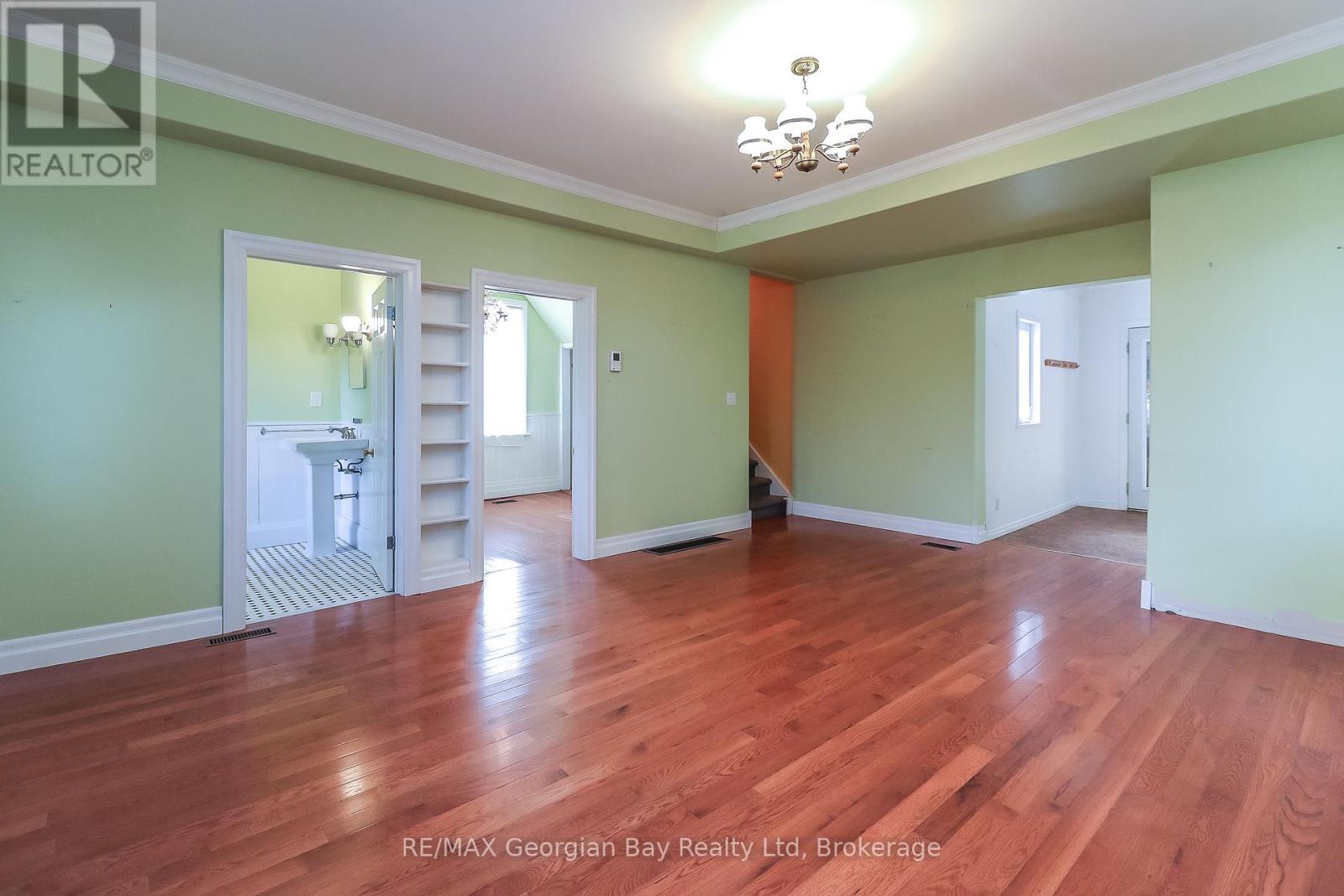 456 Queen Street, Midland, Ontario  L4R 3J4 - Photo 10 - S12463147