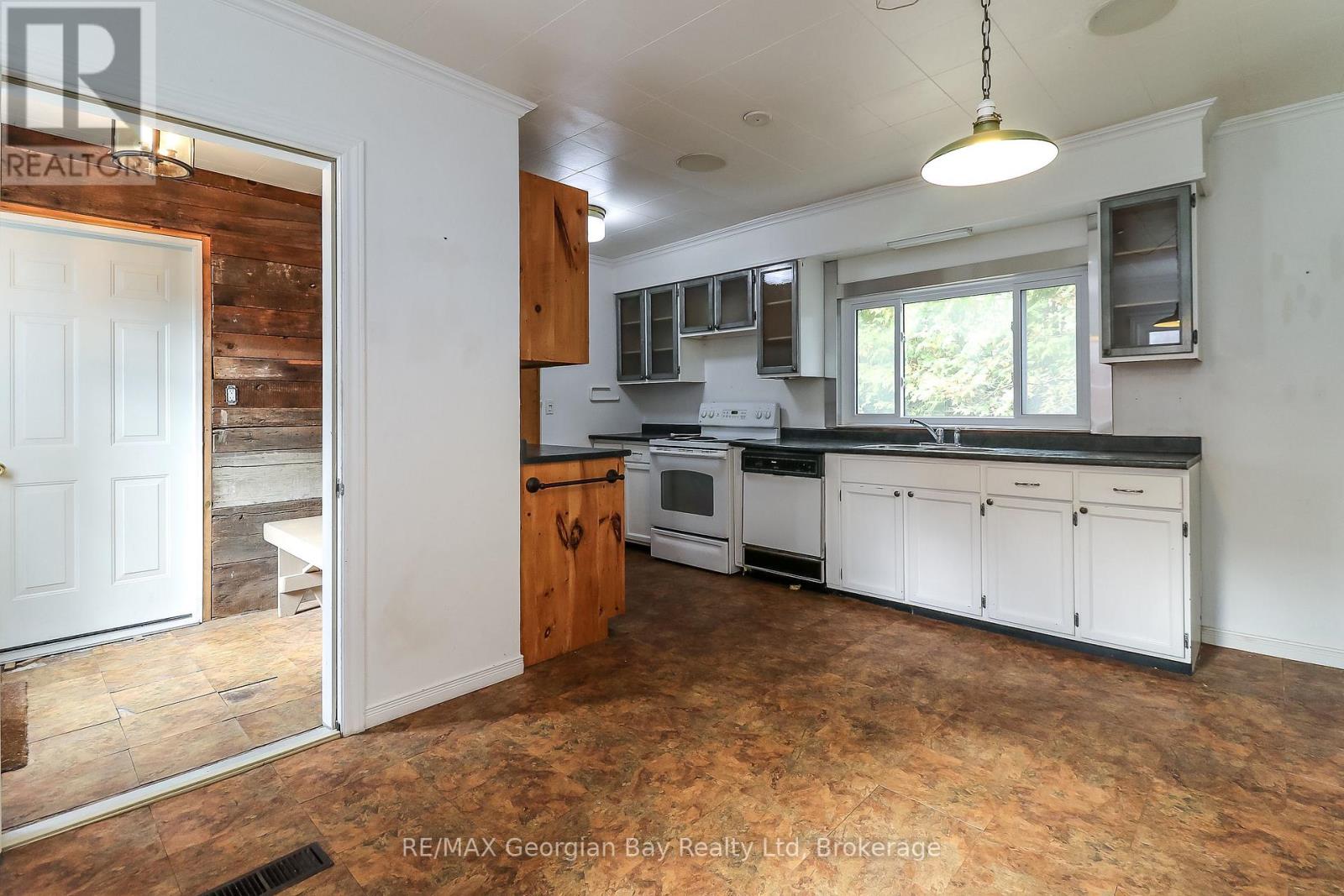 456 Queen Street, Midland, Ontario  L4R 3J4 - Photo 14 - S12463147