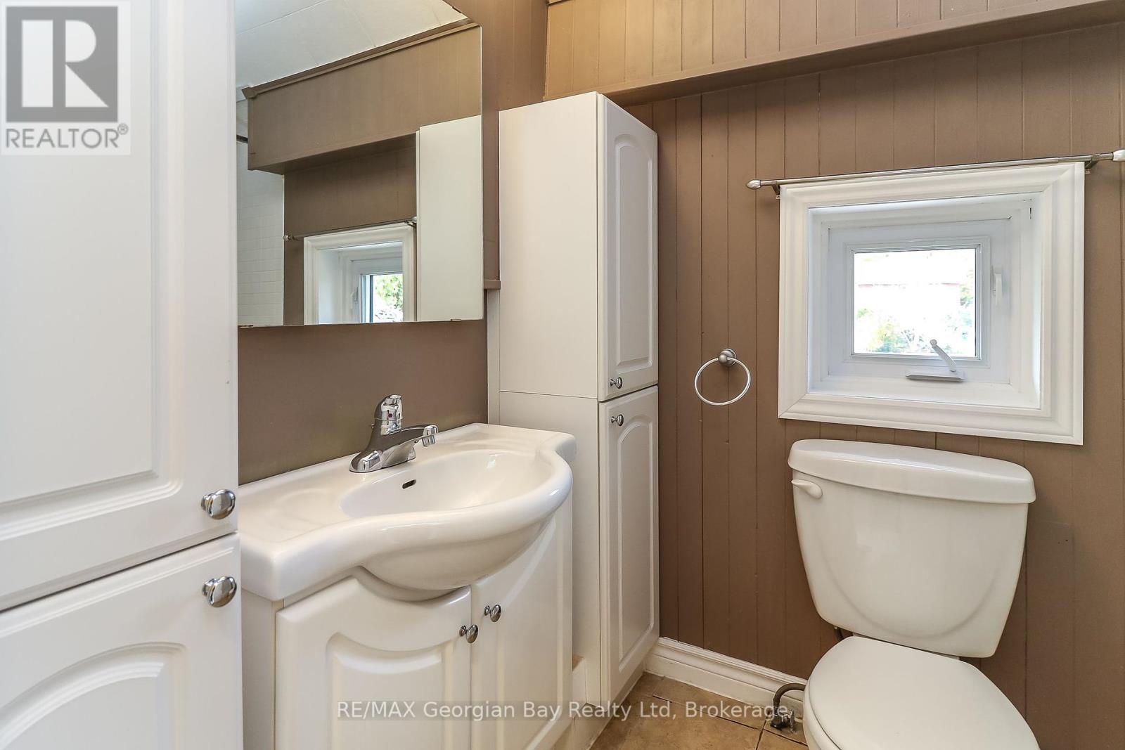 456 Queen Street, Midland, Ontario  L4R 3J4 - Photo 26 - S12463147