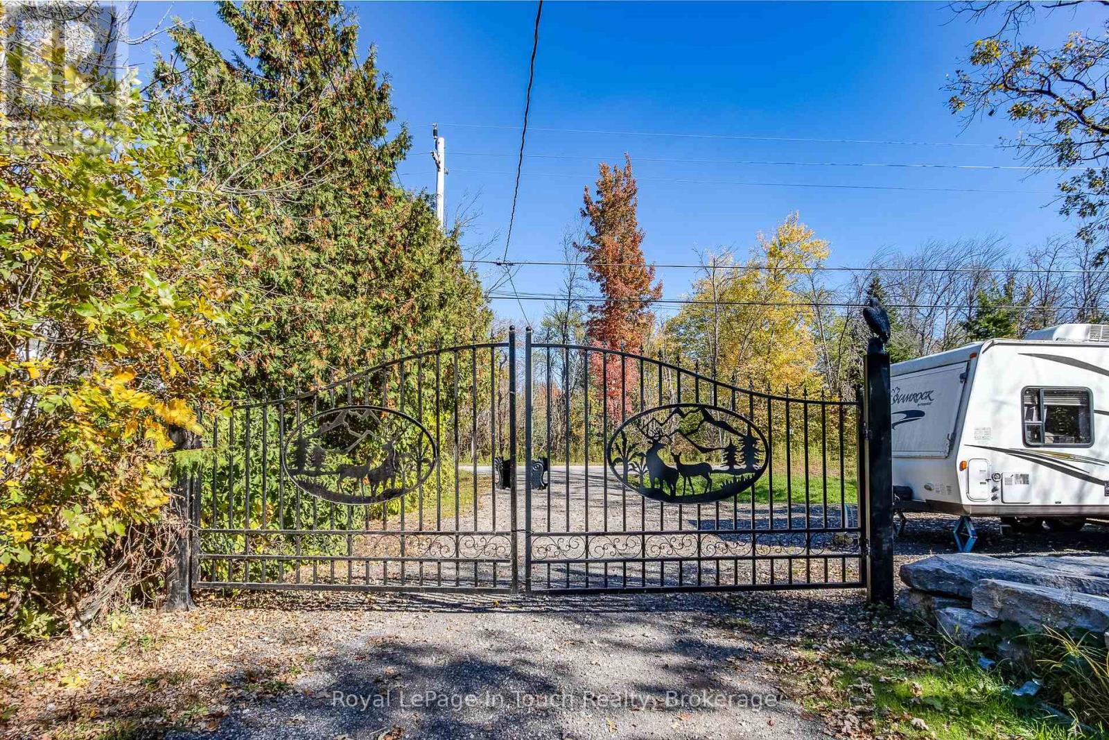 142 Duck Bay Road, Tay, Ontario  L0K 2C0 - Photo 35 - S12463255