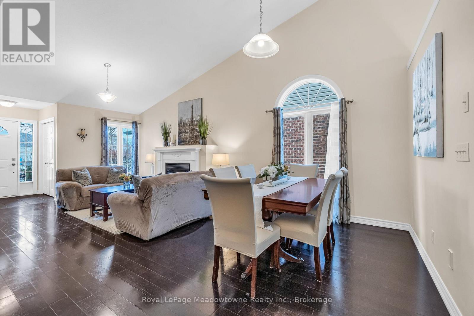 14 Atto Drive, Guelph, Ontario  N1E 0E4 - Photo 12 - X12463311