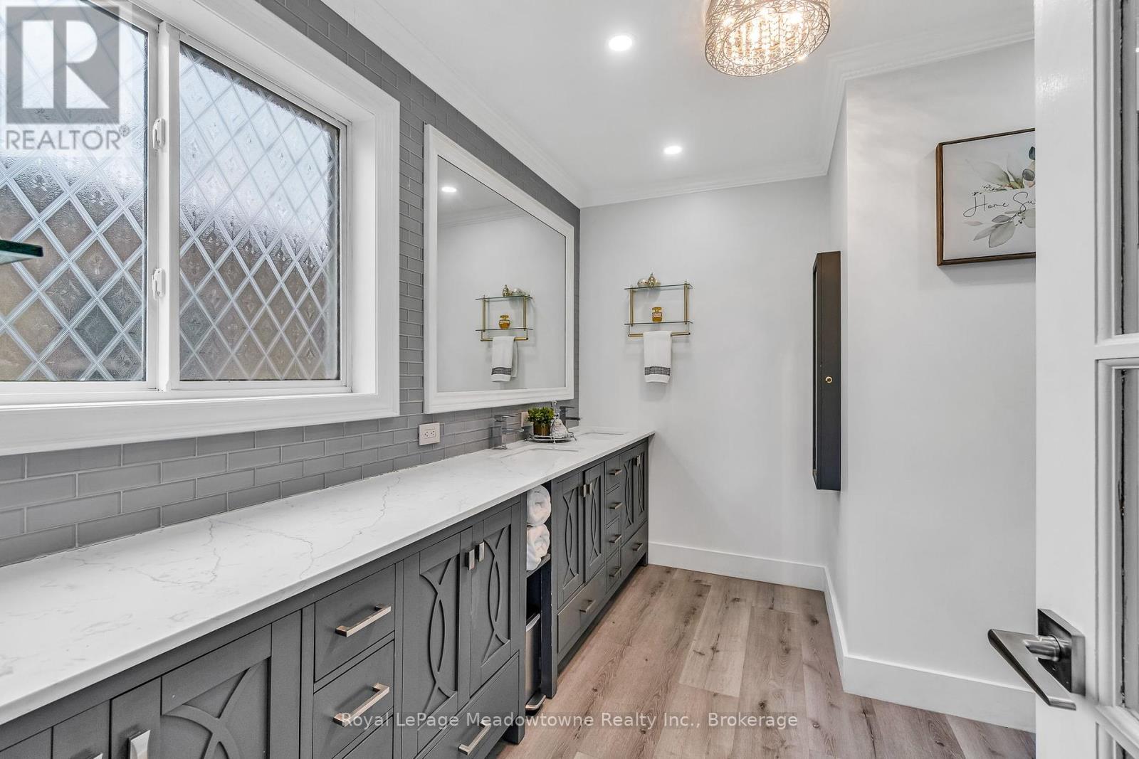 14 Atto Drive, Guelph, Ontario  N1E 0E4 - Photo 24 - X12463311