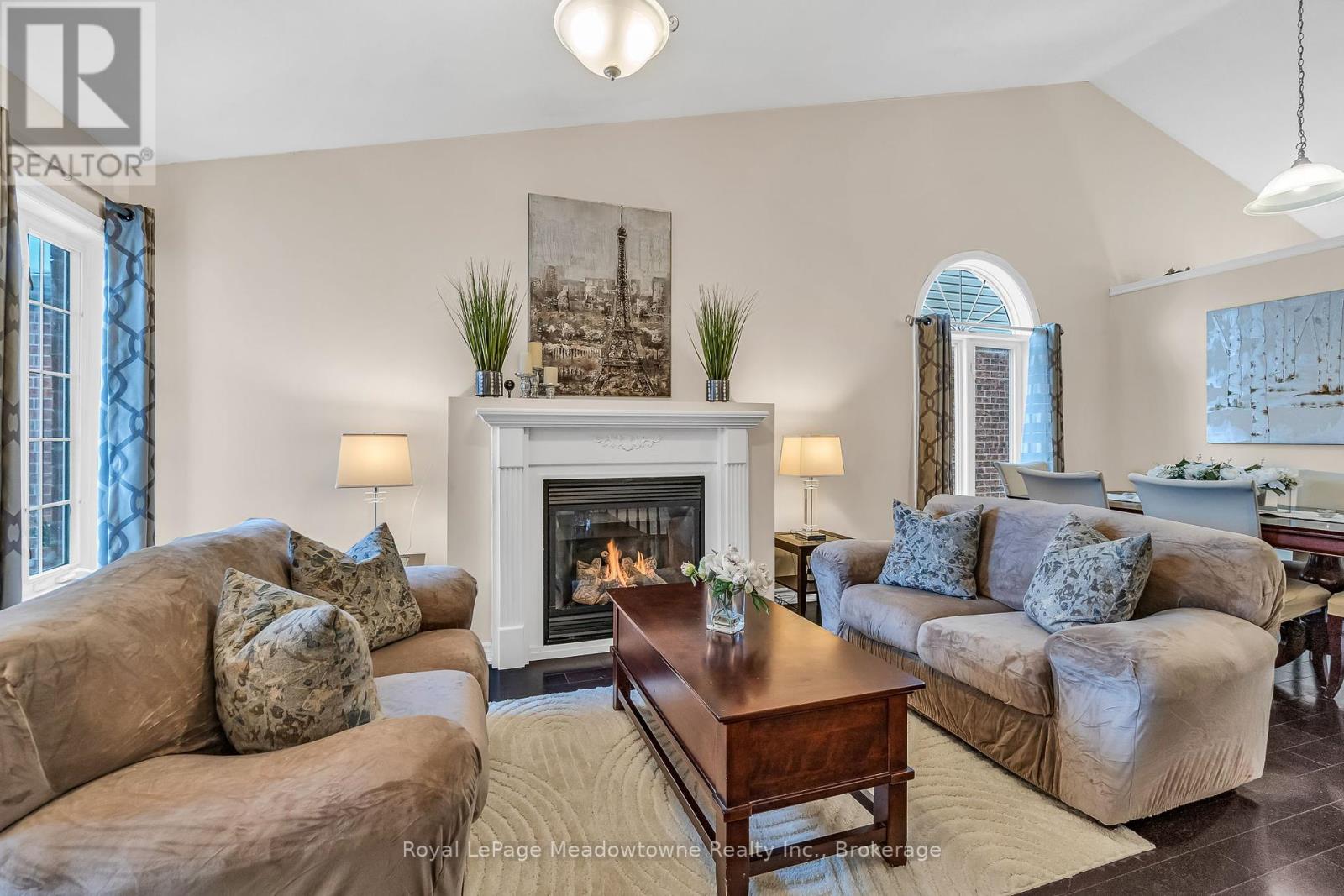 14 Atto Drive, Guelph, Ontario  N1E 0E4 - Photo 7 - X12463311