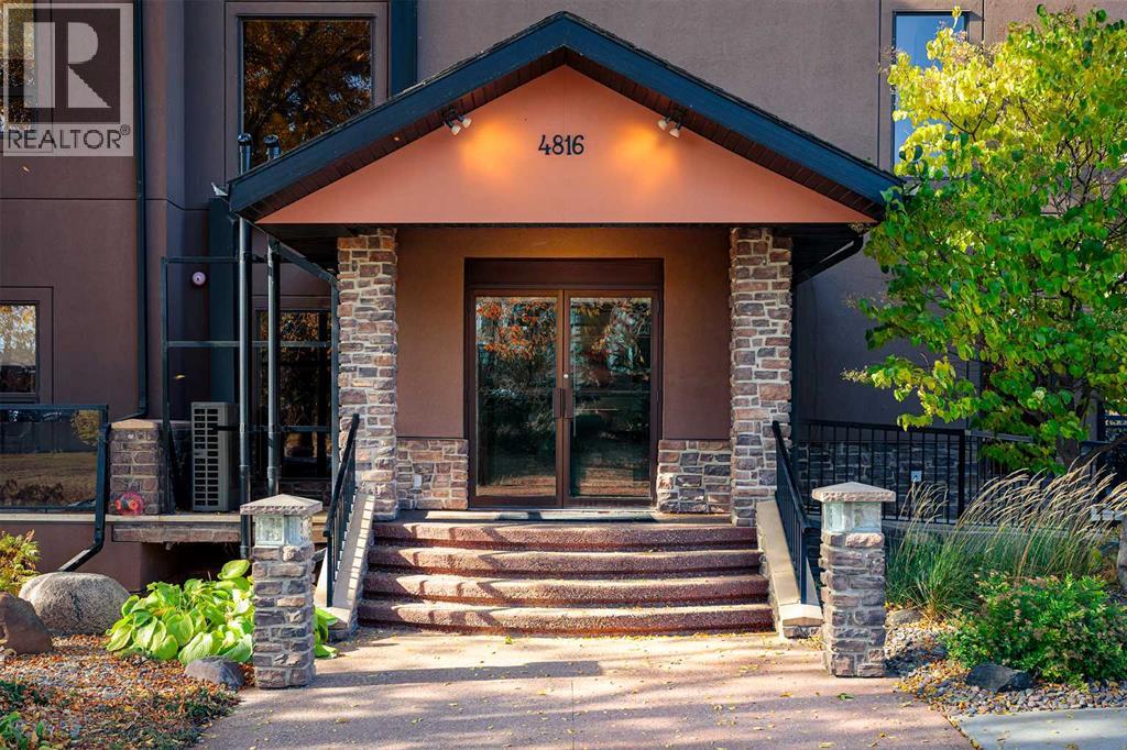 103, 4816 52 Street, camrose, Alberta