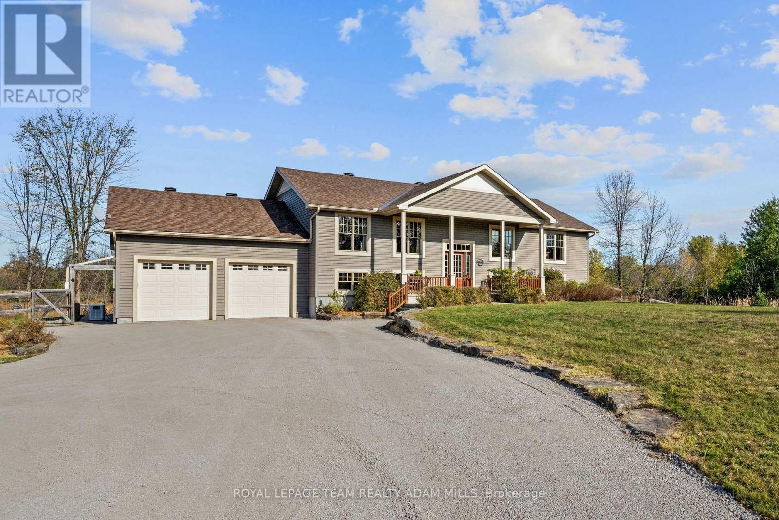 213 WAGON DRIVE, Ottawa, Ontario
