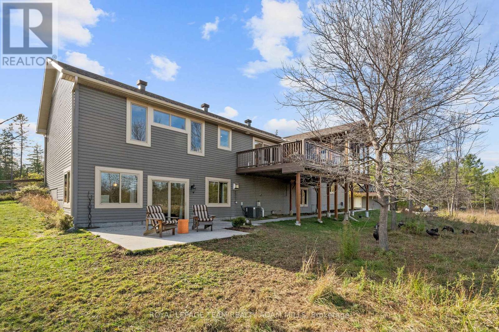 213 Wagon Drive, Ottawa, Ontario  K0A 1T0 - Photo 40 - X12463188