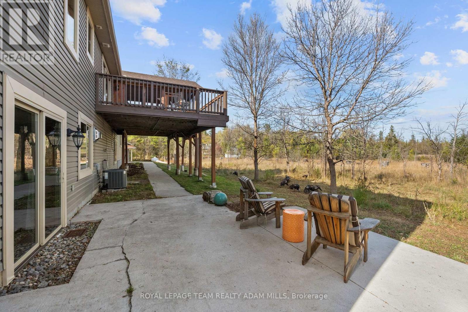 213 Wagon Drive, Ottawa, Ontario  K0A 1T0 - Photo 41 - X12463188