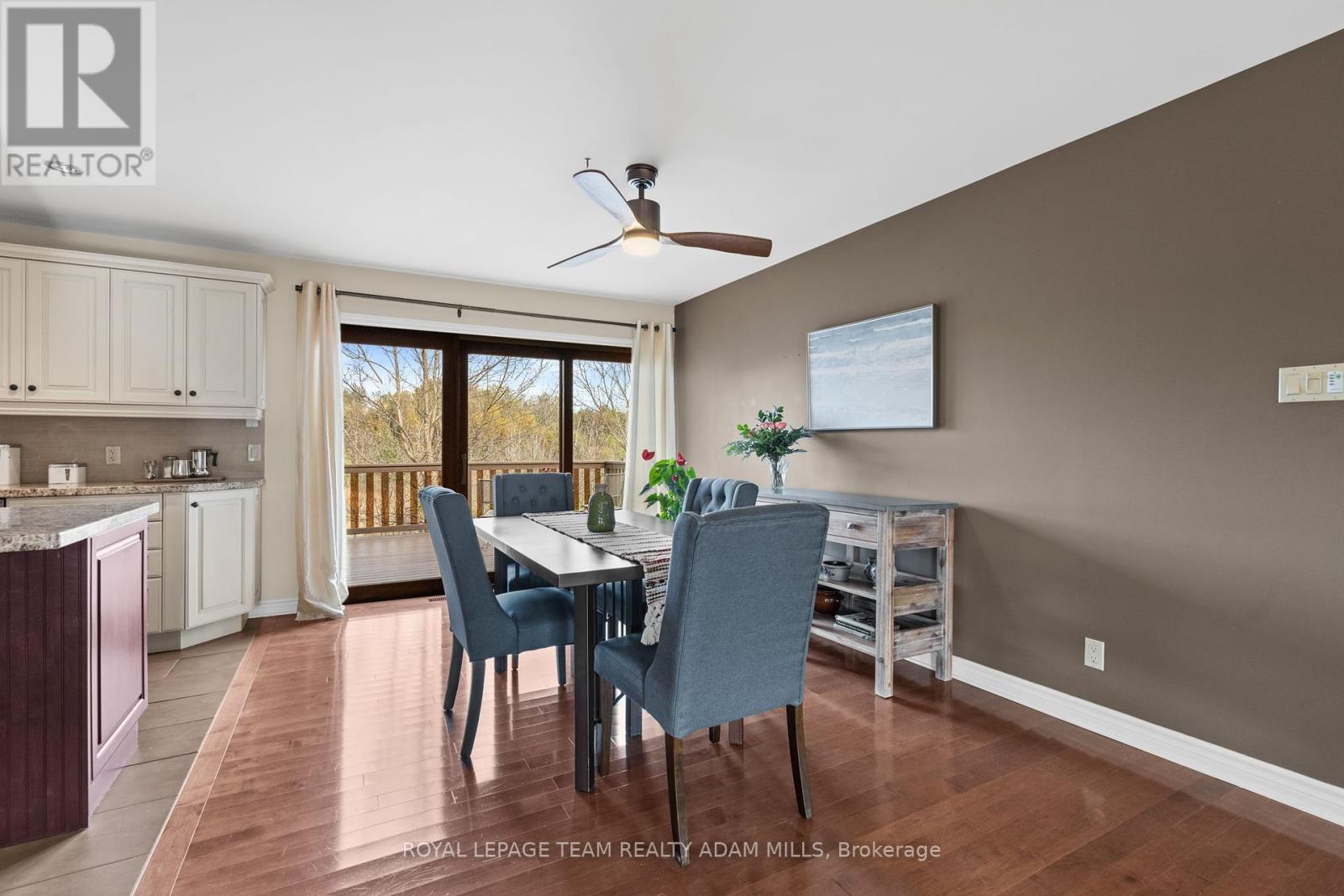 213 Wagon Drive, Ottawa, Ontario  K0A 1T0 - Photo 8 - X12463188