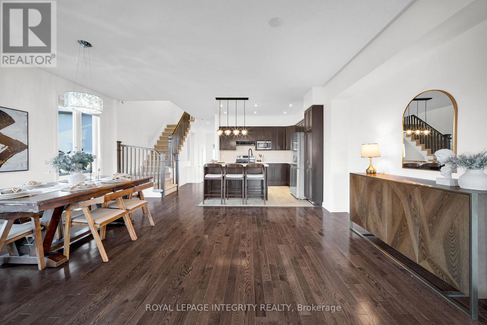 924 Fletcher Circle, Ottawa, Ontario  K2T 0B7 - Photo 15 - X12463248