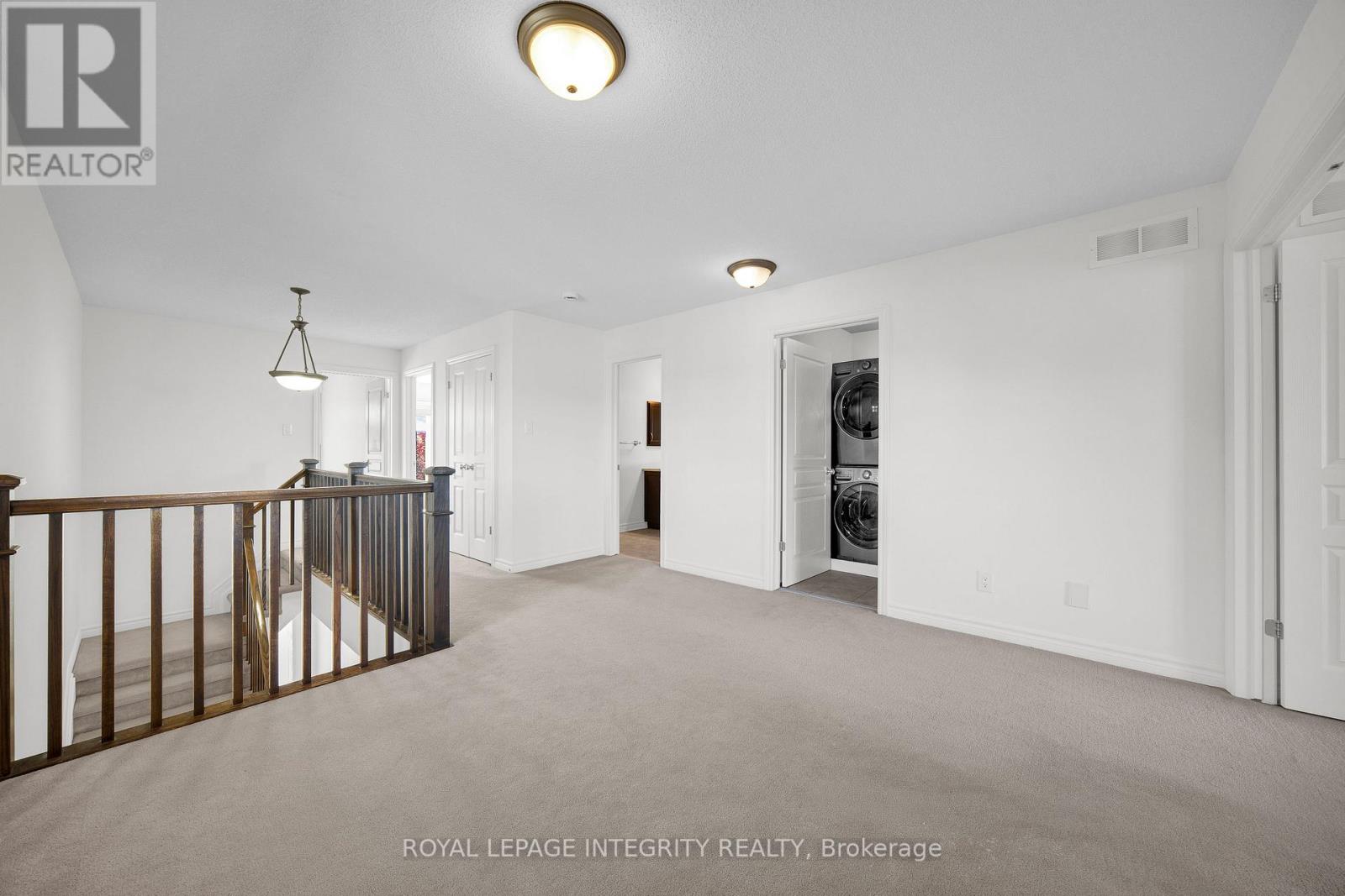 924 Fletcher Circle, Ottawa, Ontario  K2T 0B7 - Photo 26 - X12463248