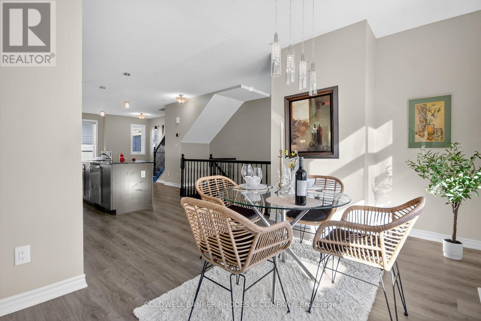 815 Mikinak Road, Ottawa, Ontario  K1K 4Z9 - Photo 17 - X12463293