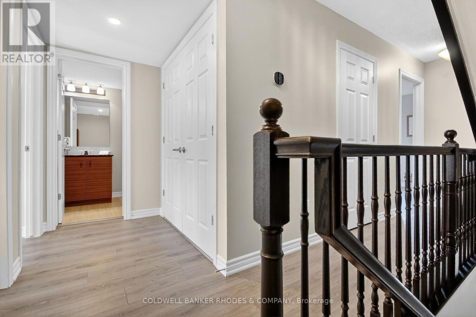 815 Mikinak Road, Ottawa, Ontario  K1K 4Z9 - Photo 22 - X12463293