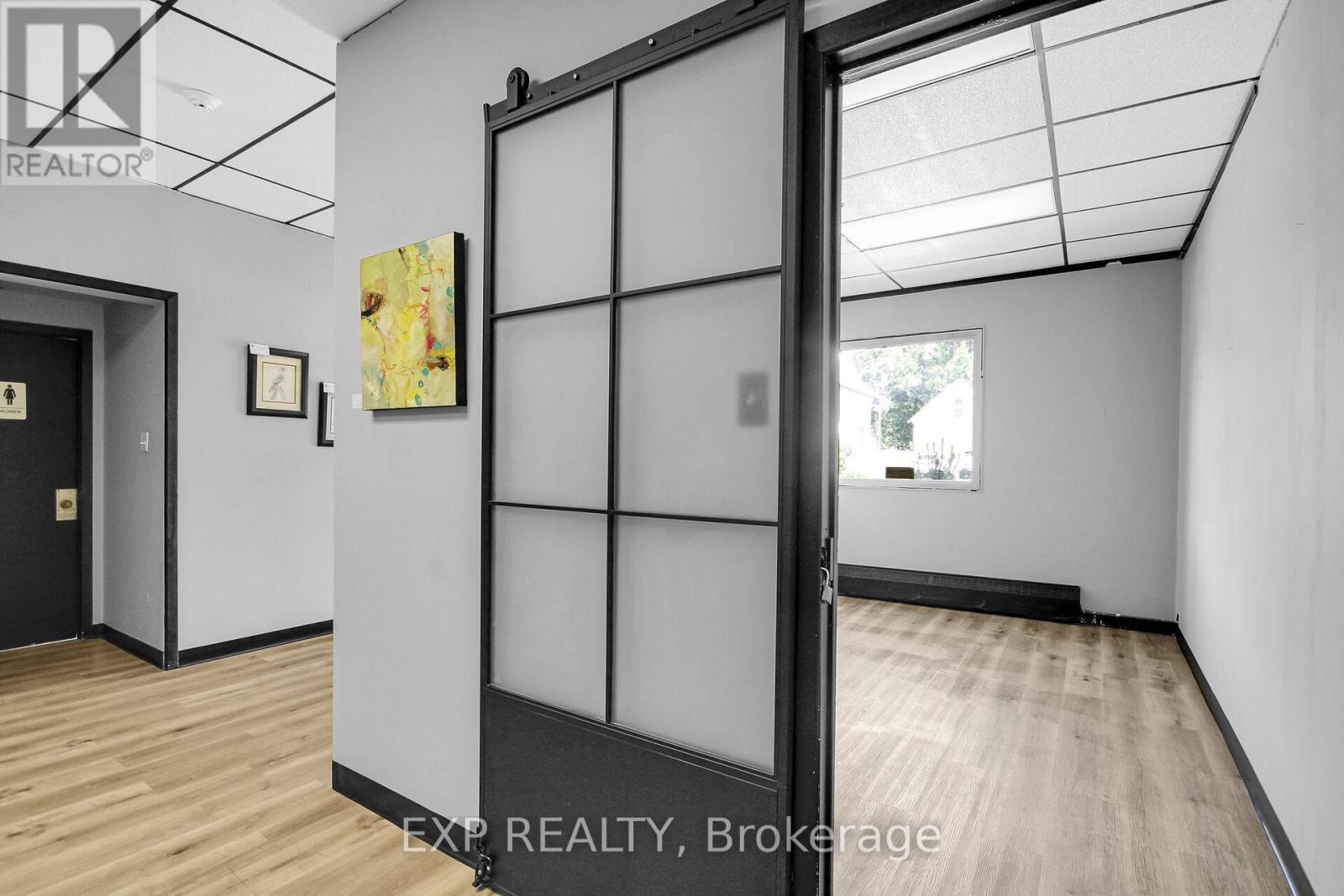 12 Maple Avenue, Smiths Falls, Ontario  K7A 1Z5 - Photo 11 - X12463315