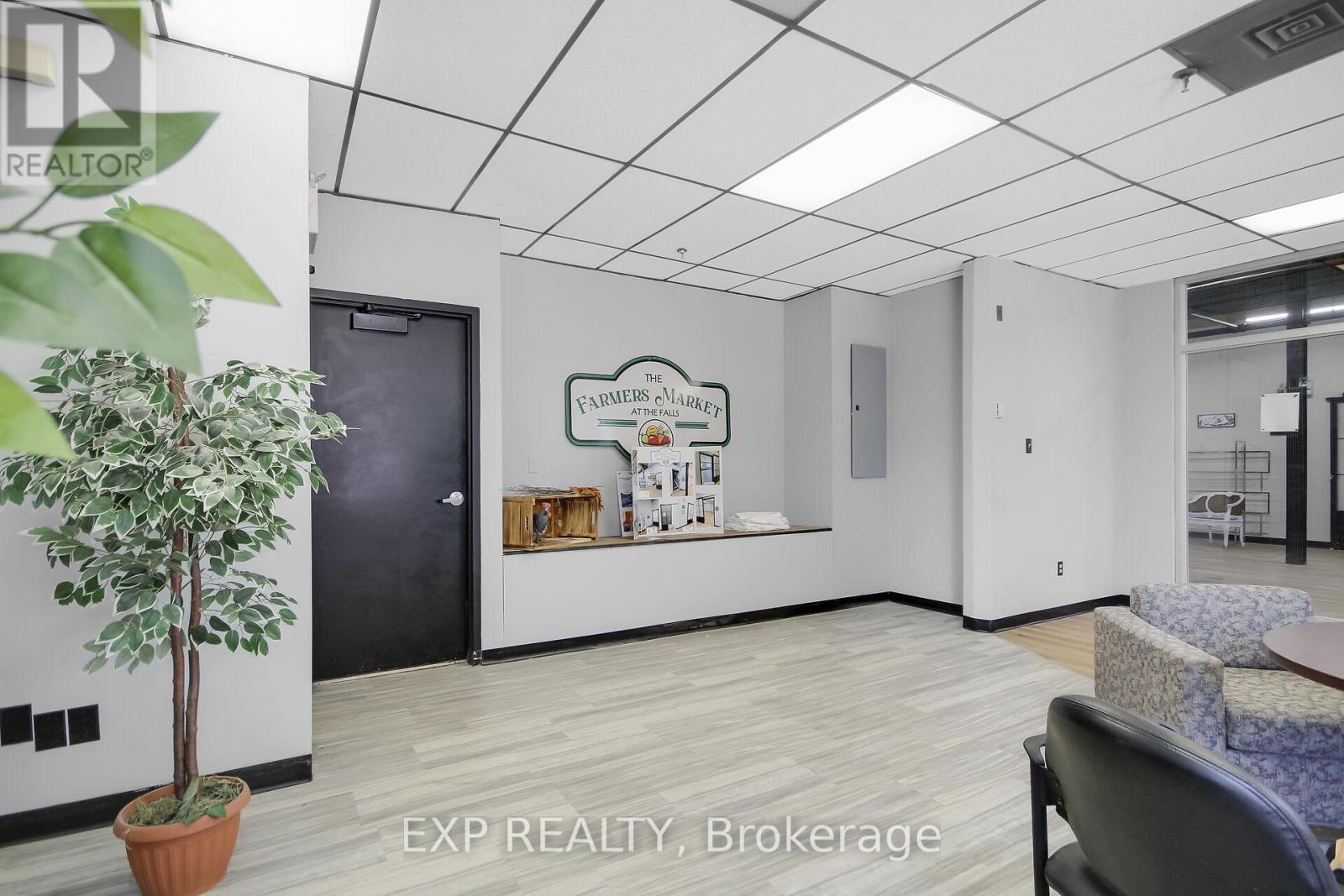 12 Maple Avenue, Smiths Falls, Ontario  K7A 1Z5 - Photo 32 - X12463315