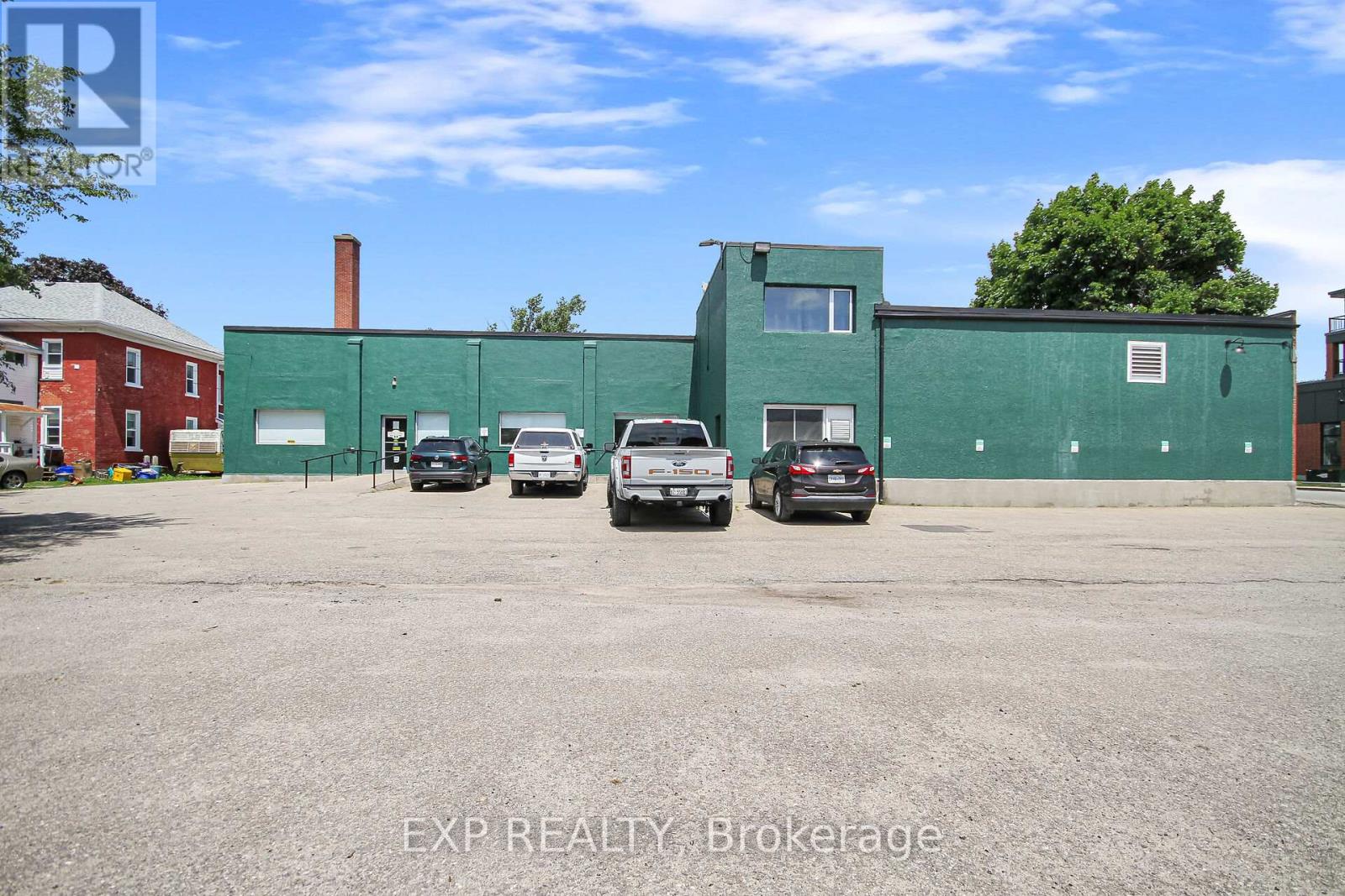 12 Maple Avenue, Smiths Falls, Ontario  K7A 1Z5 - Photo 45 - X12463315