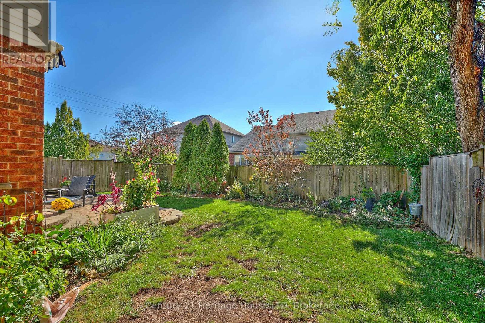 4 Arlene Street, St. Catharines, Ontario  L2S 4C9 - Photo 42 - X12463218