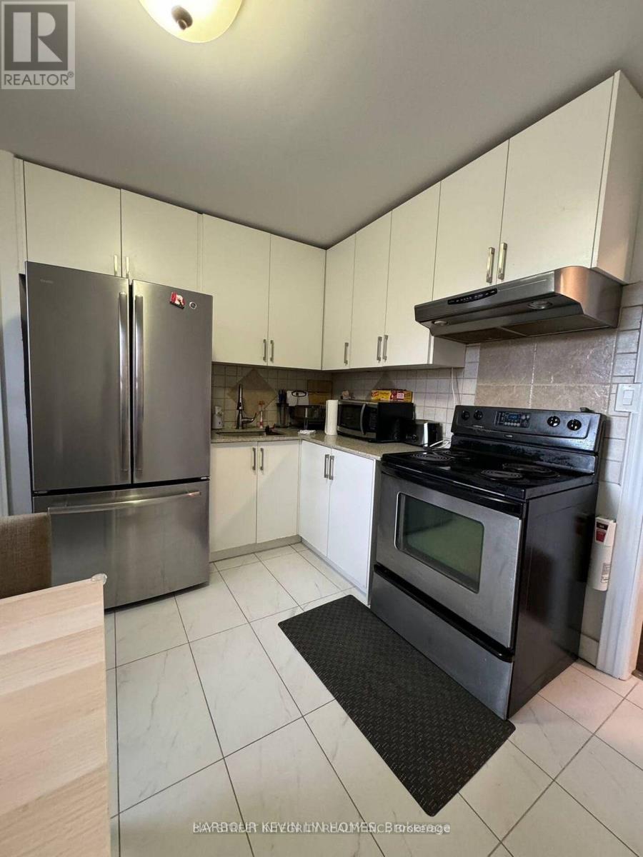 203 Drewry Avenue, Toronto, Ontario  M2M 1E3 - Photo 5 - C12462981