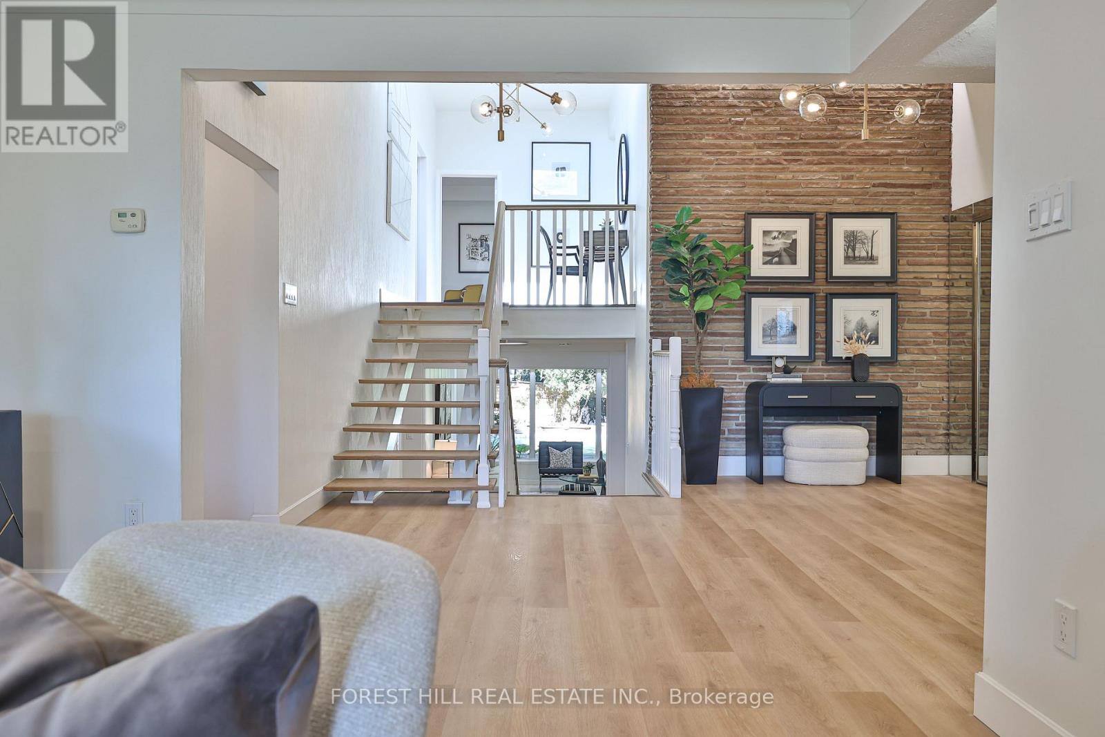 50 Evanston Drive, Toronto, Ontario  M3H 5P3 - Photo 14 - C12463035