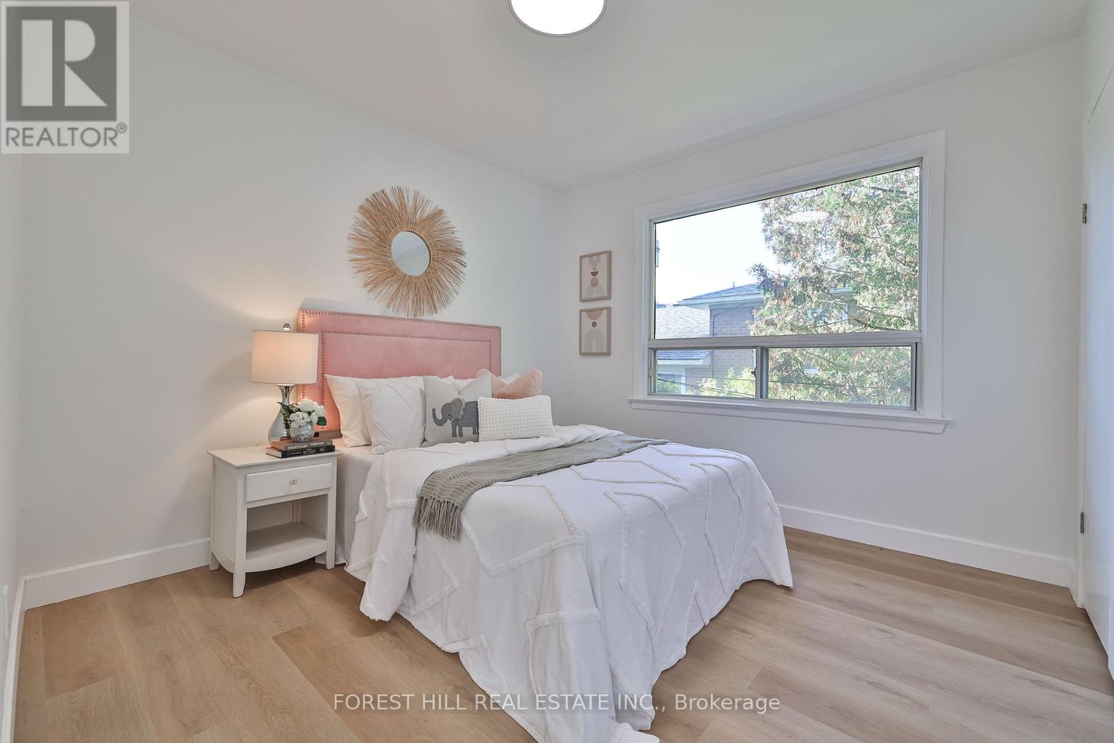 50 Evanston Drive, Toronto, Ontario  M3H 5P3 - Photo 27 - C12463035