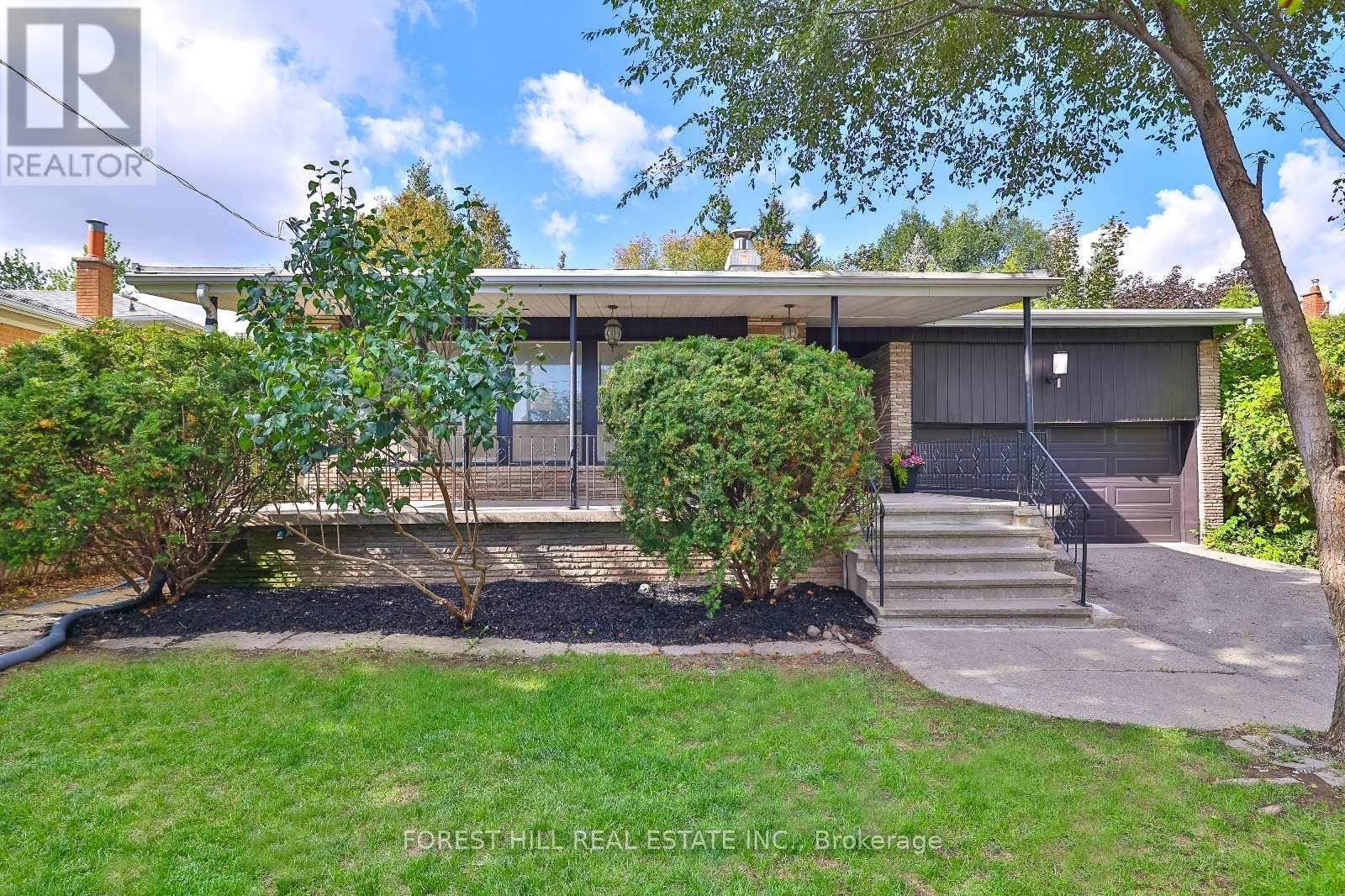 50 Evanston Drive, Toronto, Ontario  M3H 5P3 - Photo 38 - C12463035