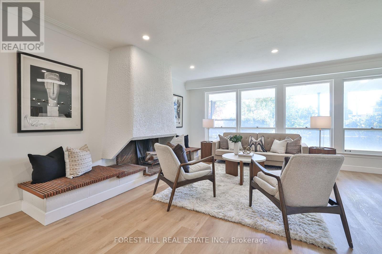 50 Evanston Drive, Toronto, Ontario  M3H 5P3 - Photo 6 - C12463035