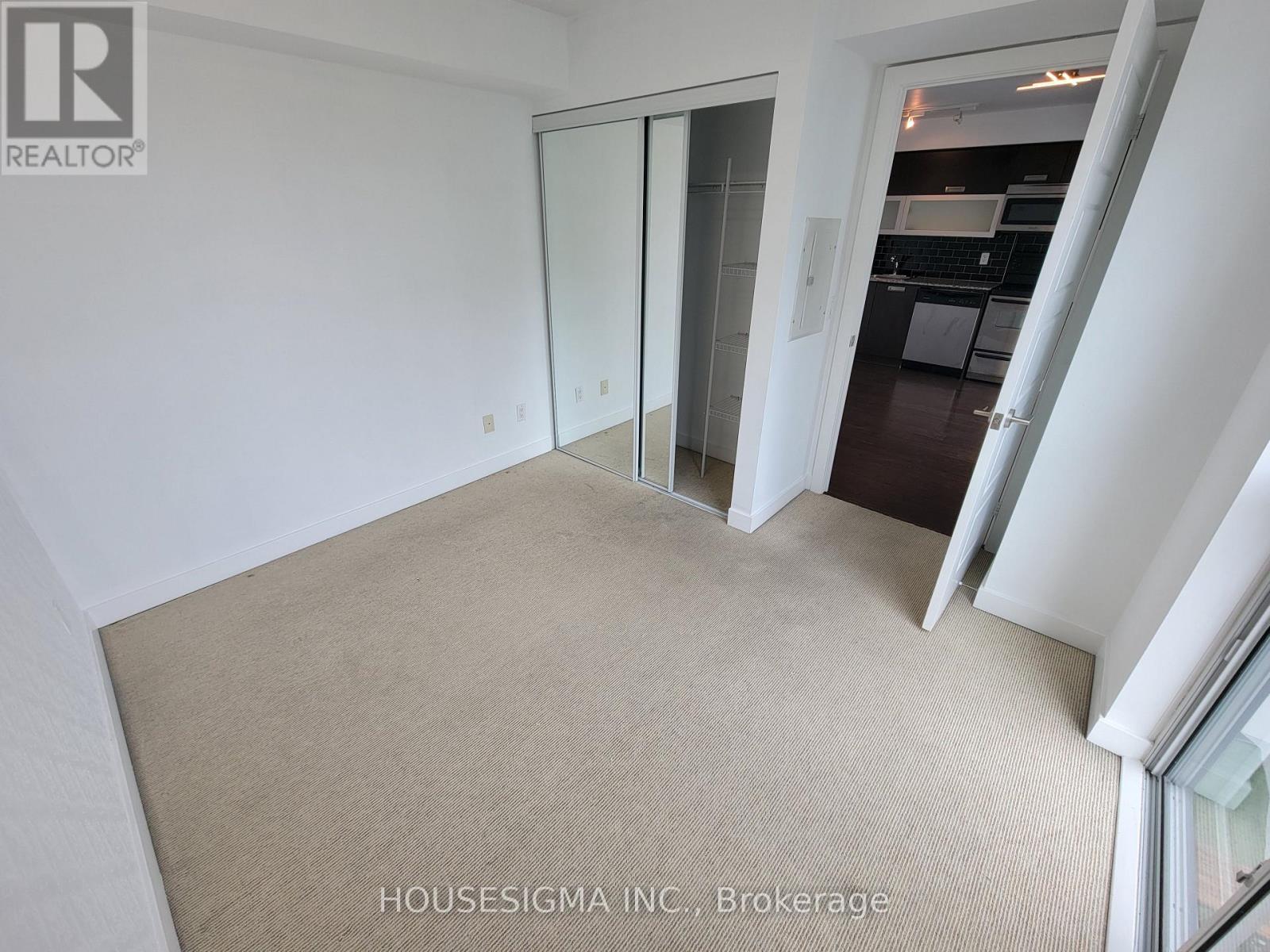 2012 - 100 Western Battery Road, Toronto, Ontario  M6K 3S2 - Photo 11 - C12463047