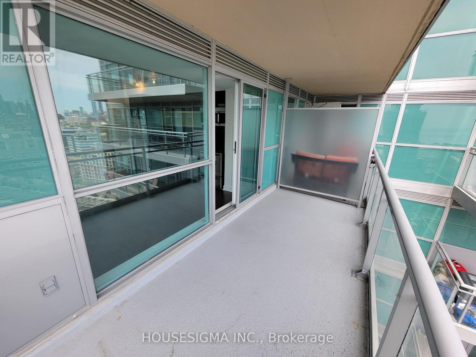 2012 - 100 Western Battery Road, Toronto, Ontario  M6K 3S2 - Photo 9 - C12463047