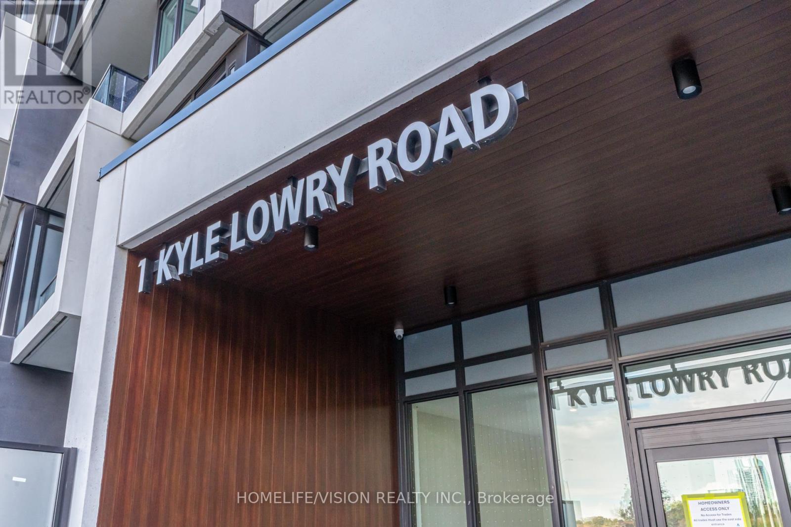 308 - 1 Kyle Lowry Drive N, Toronto, Ontario  M3C 1H7 - Photo 4 - C12463058