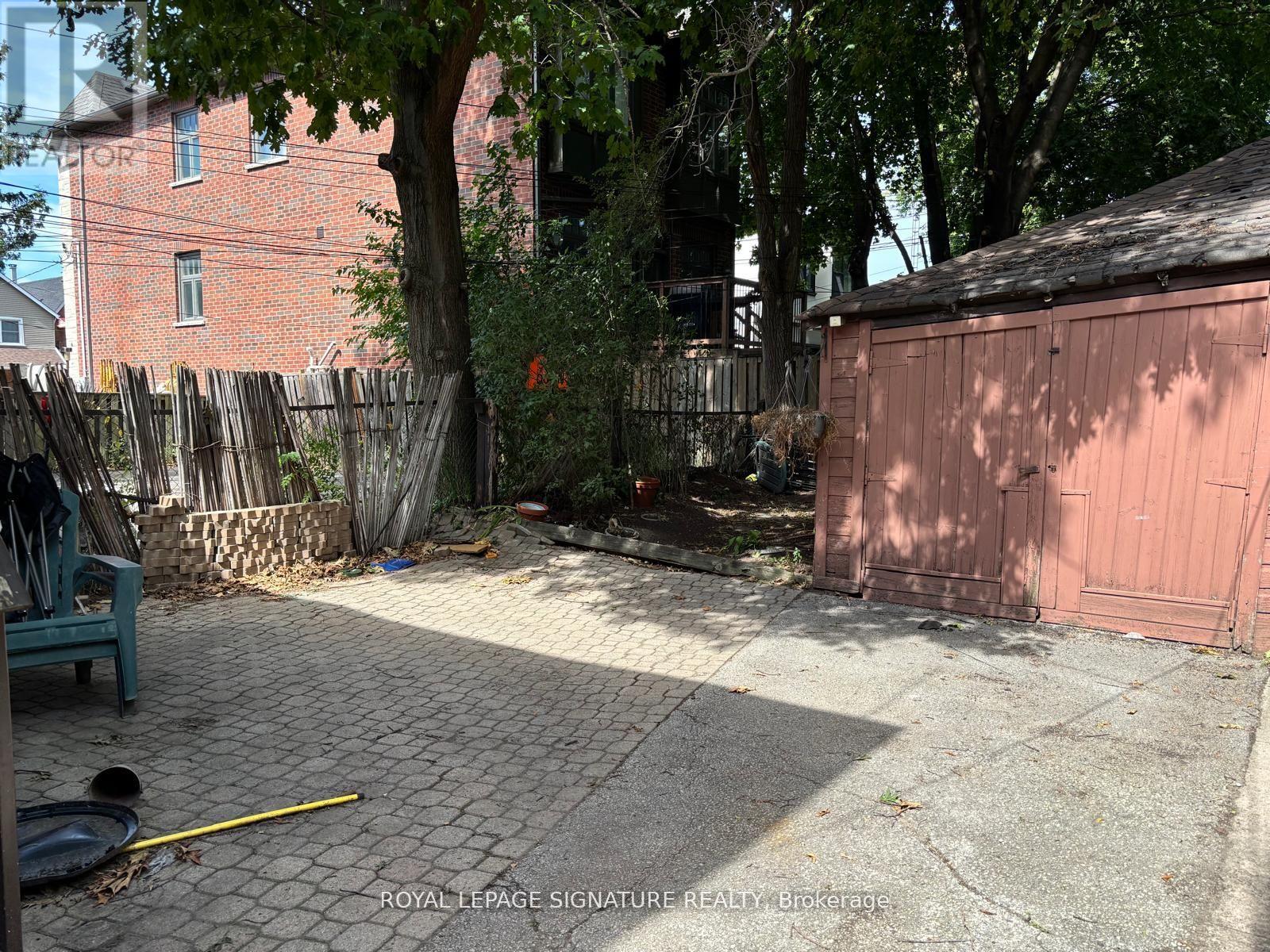 524 Eglinton Avenue E, Toronto, Ontario  M4P 1N6 - Photo 19 - C12463062