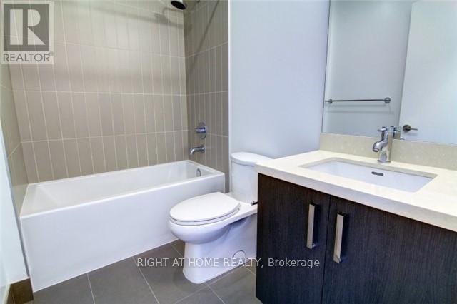 N426 - 455 Front Street, Toronto, Ontario  M5A 1G9 - Photo 9 - C12463067