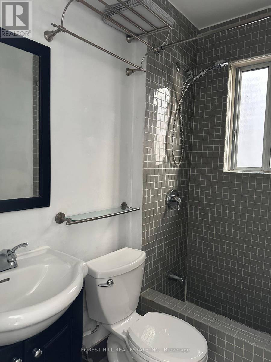1 - 280 Eglinton Avenue W, Toronto, Ontario  M4R 1B2 - Photo 12 - C12463085