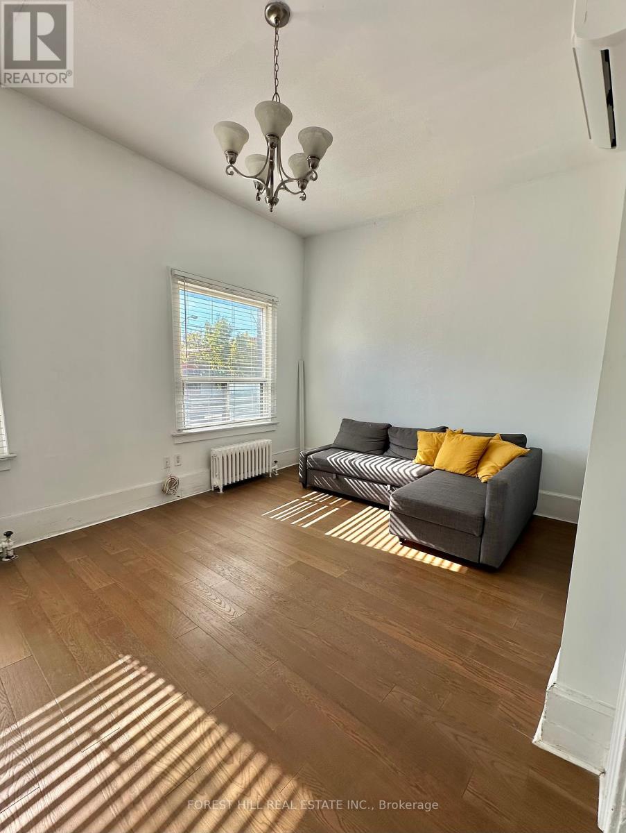 1 - 280 Eglinton Avenue W, Toronto, Ontario  M4R 1B2 - Photo 3 - C12463085
