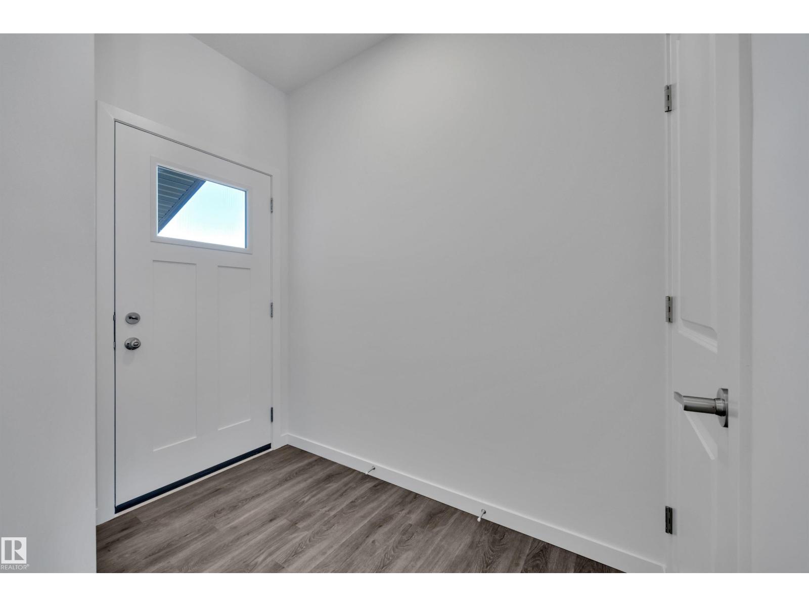 8925 Elves Lo Nw, Edmonton, Alberta  T6M 3G3 - Photo 5 - E4459076