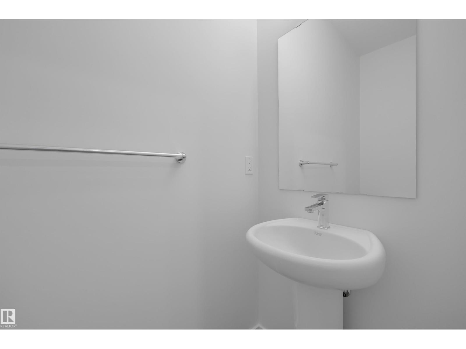 8925 Elves Lo Nw, Edmonton, Alberta  T6M 3G3 - Photo 17 - E4459076