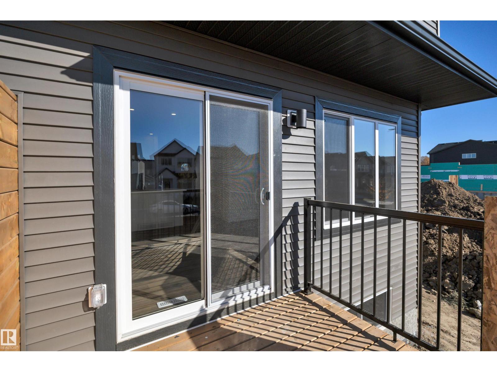 8925 Elves Lo Nw, Edmonton, Alberta  T6M 3G3 - Photo 42 - E4459076