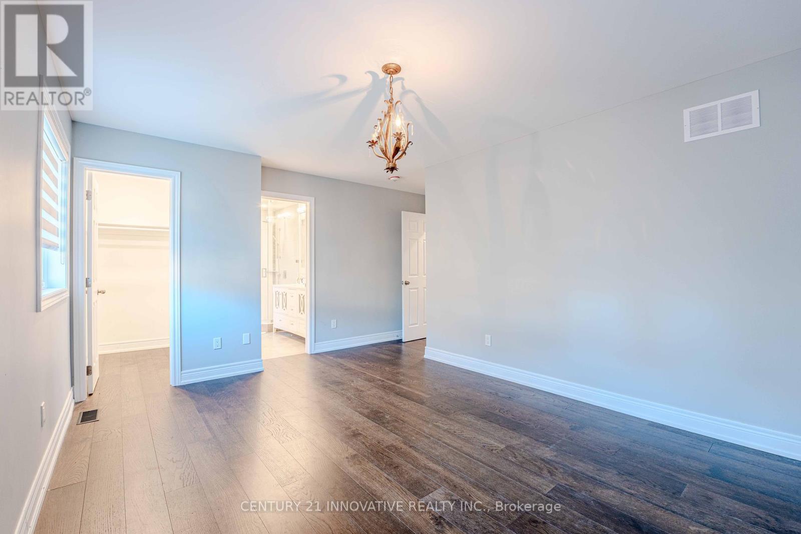 Upper - 13 Darren Hill Trail, Markham, Ontario  L6E 0H1 - Photo 28 - N12430266