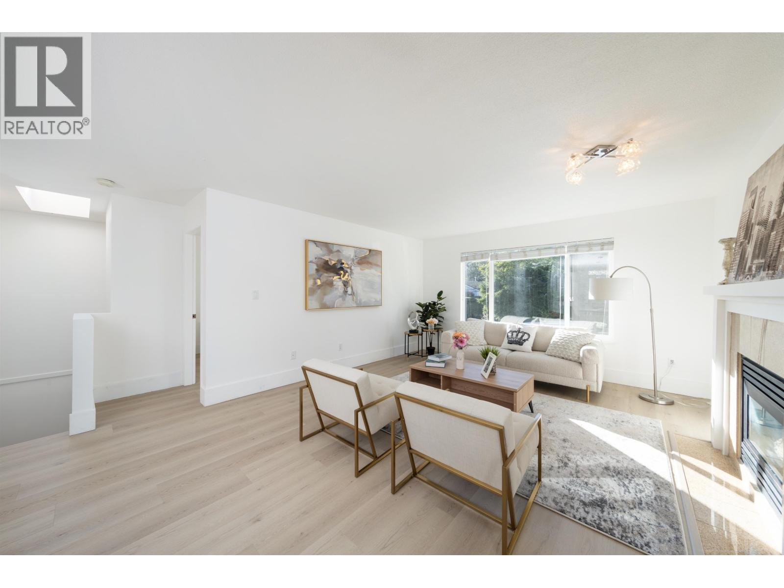 3638 Maginnis Avenue, North Vancouver, British Columbia  V7K 2L6 - Photo 4 - R3058342