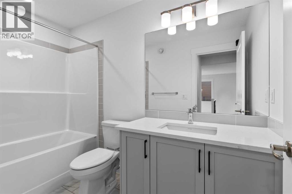 22 Emerson Crescent, Okotoks, Alberta  T1S 5W7 - Photo 22 - A2258763