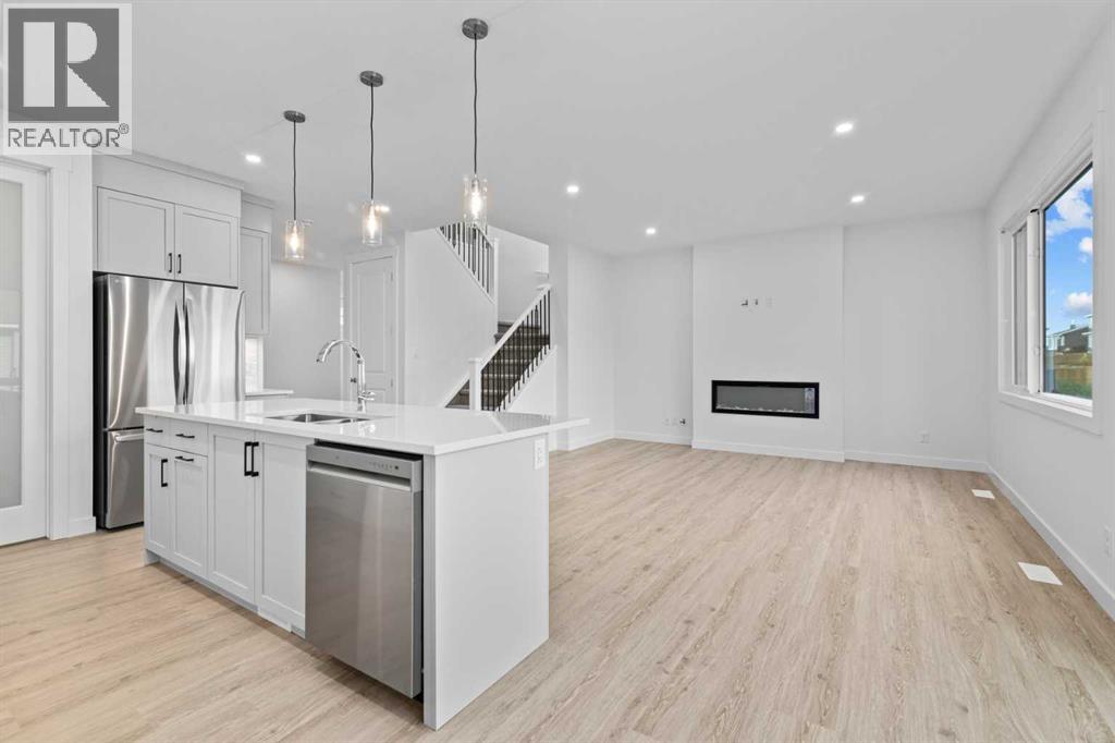 22 Emerson Crescent, Okotoks, Alberta  T1S 5W7 - Photo 13 - A2258763