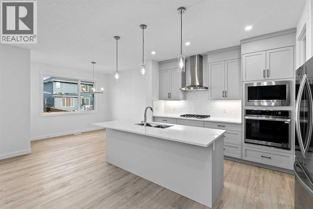 22 Emerson Crescent, Okotoks, Alberta  T1S 5W7 - Photo 7 - A2258763