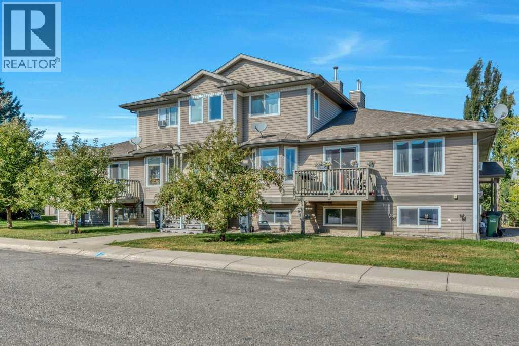 29e Wellington Cove, Strathmore, Alberta  T1P 1M3 - Photo 2 - A2260548