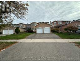 5571 RIVER GROVE AVENUE, Mississauga, Ontario