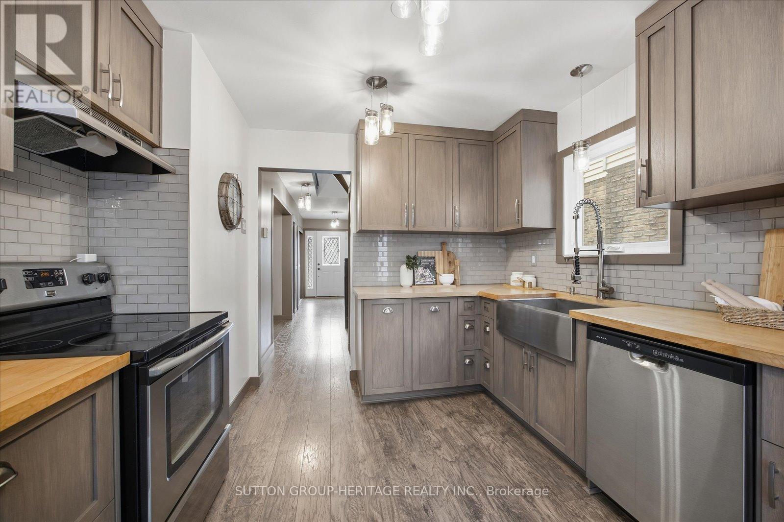 1509 Woodruff Crescent, Pickering, Ontario  L1V 3S5 - Photo 12 - E12463050