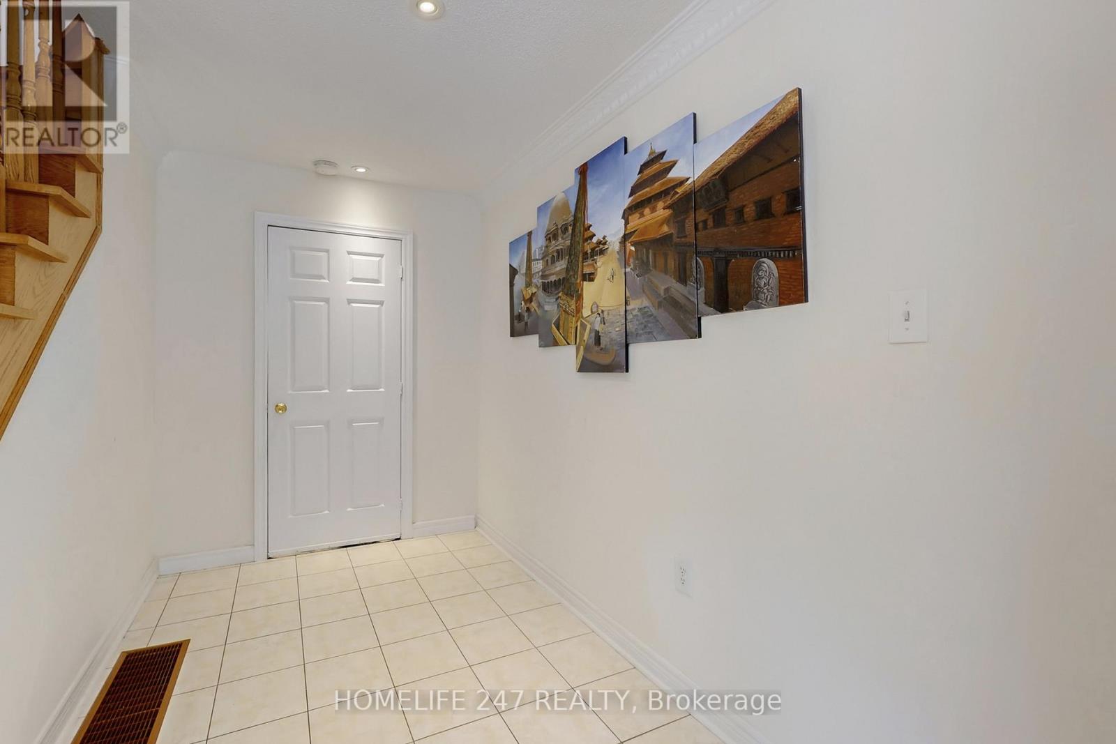 25 Jeremiah Lane, Toronto, Ontario  M1J 0A3 - Photo 6 - E12463051